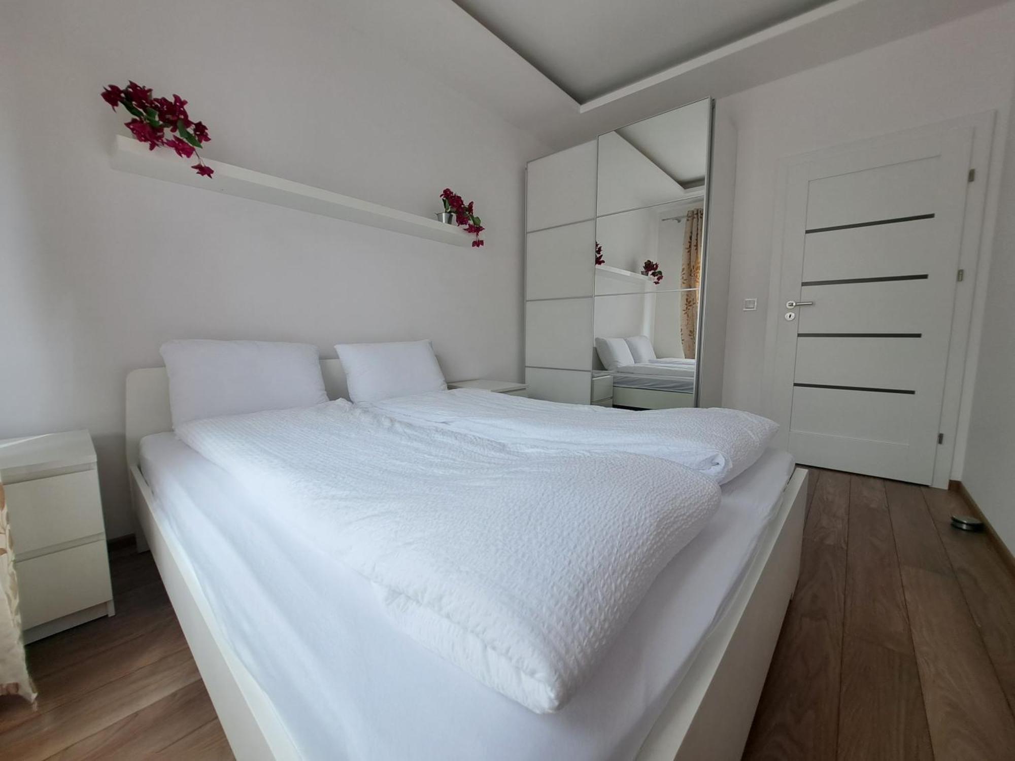 Apartament Warszawa Wilanow מראה חיצוני תמונה